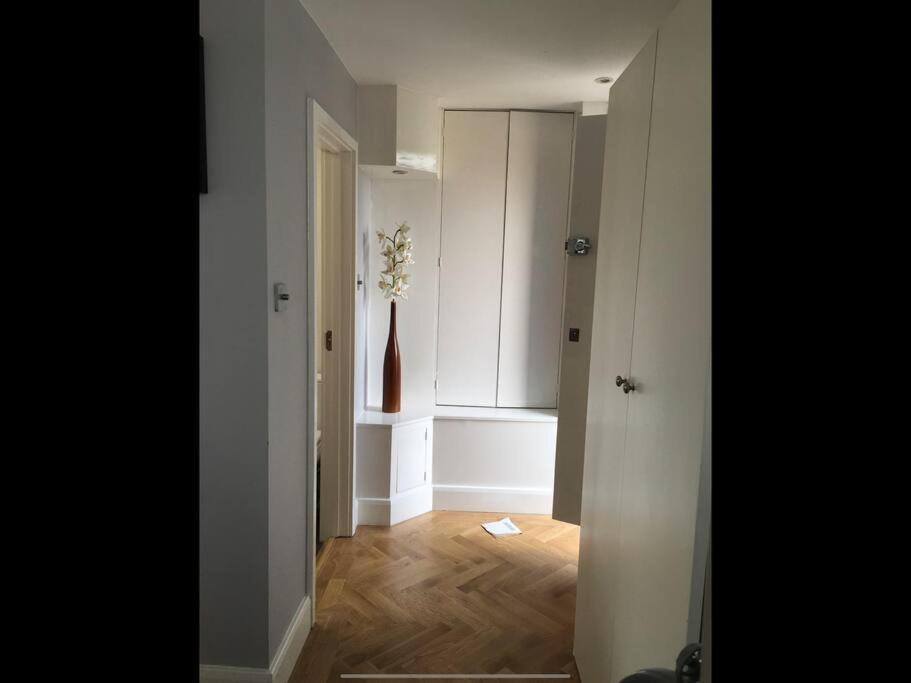 Amazing Apartment Central London Near Tube Station Exterior photo